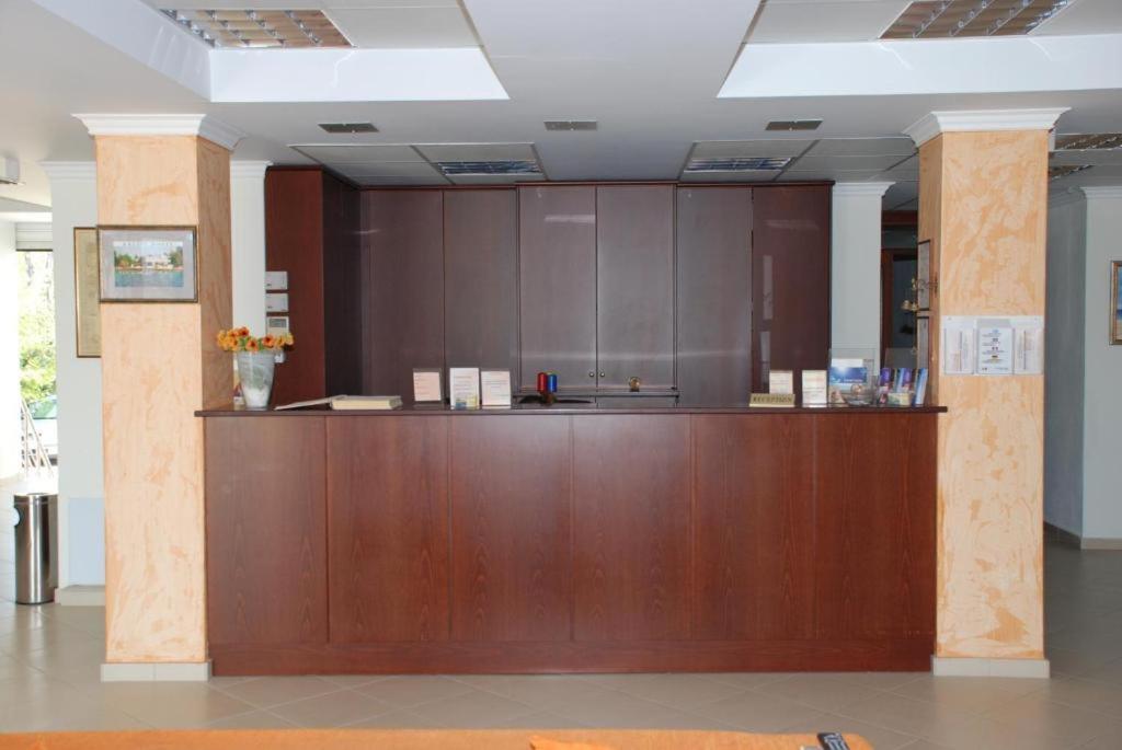 Hotel Kastri Nea Mesagkala Ngoại thất bức ảnh